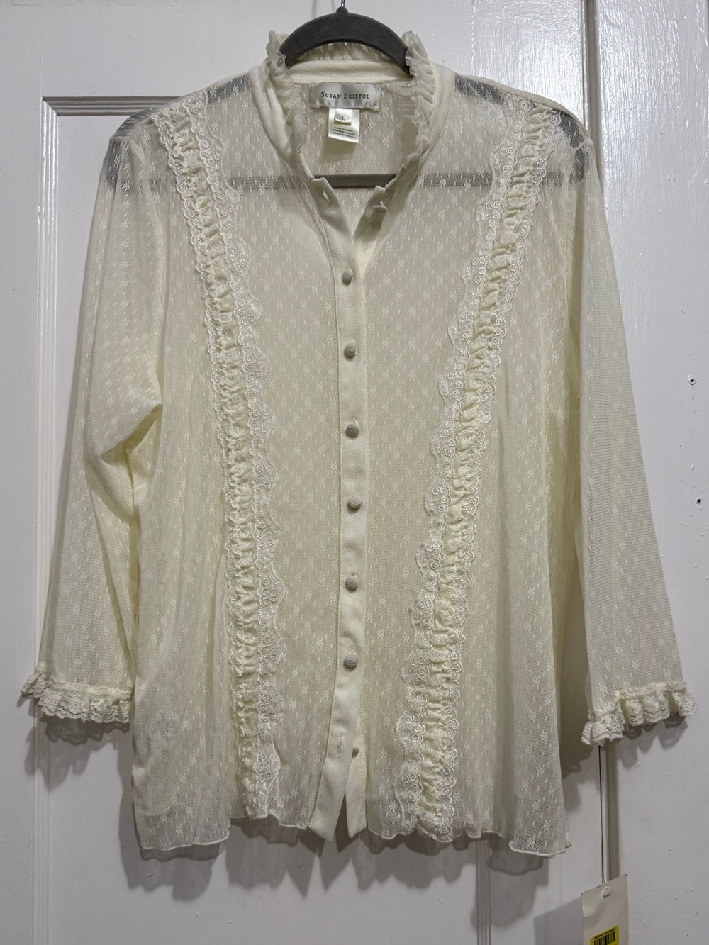 NWT Vintage Susan Bristol Cream Ruffle-Trim Button Front Blouse